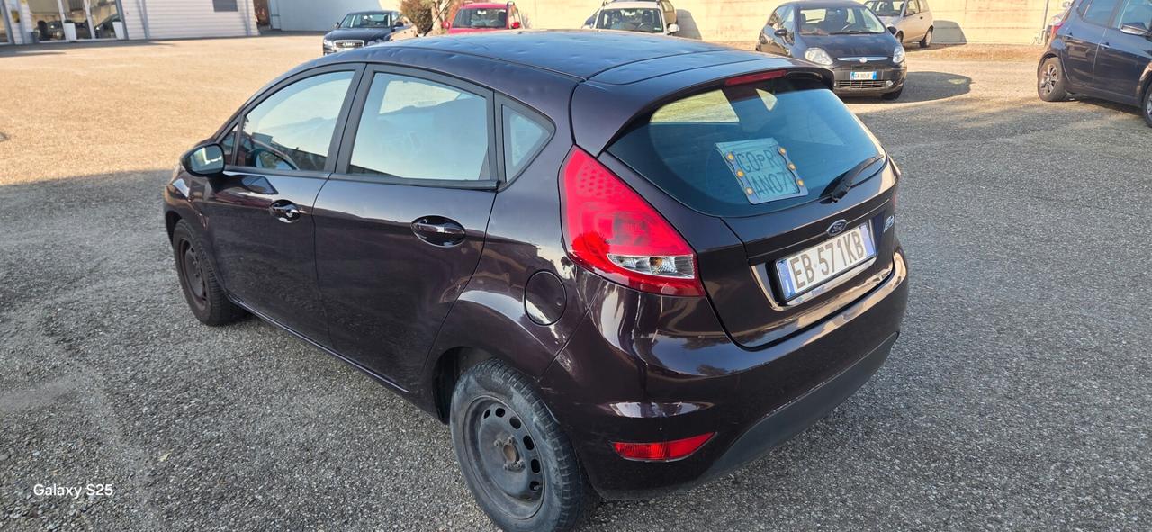 Ford Fiesta 1.4 5 porte Bz.- GPL Titanium