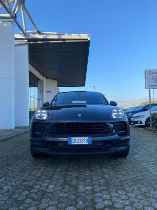 PORSCHE Macan 2.0