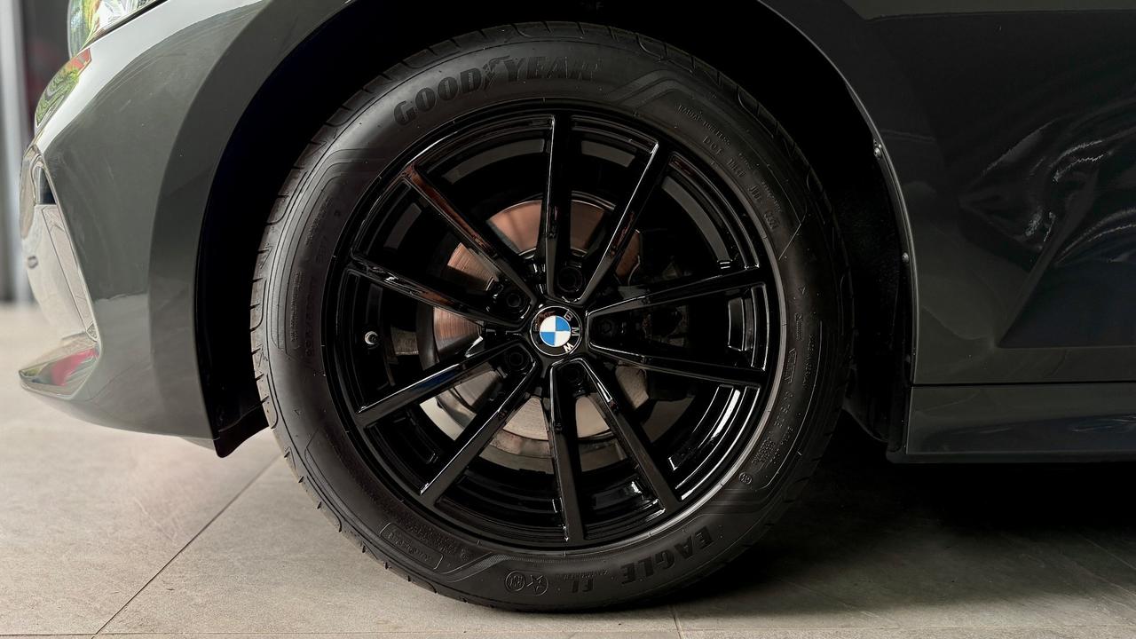 BMW 316D TOURING 2.0 ADVANTAGE 122 CV - FULL LED, PELLE, NEOPATENTATI