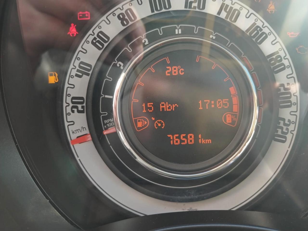 Fiat 500 1.0 Hybrid Dolcevita