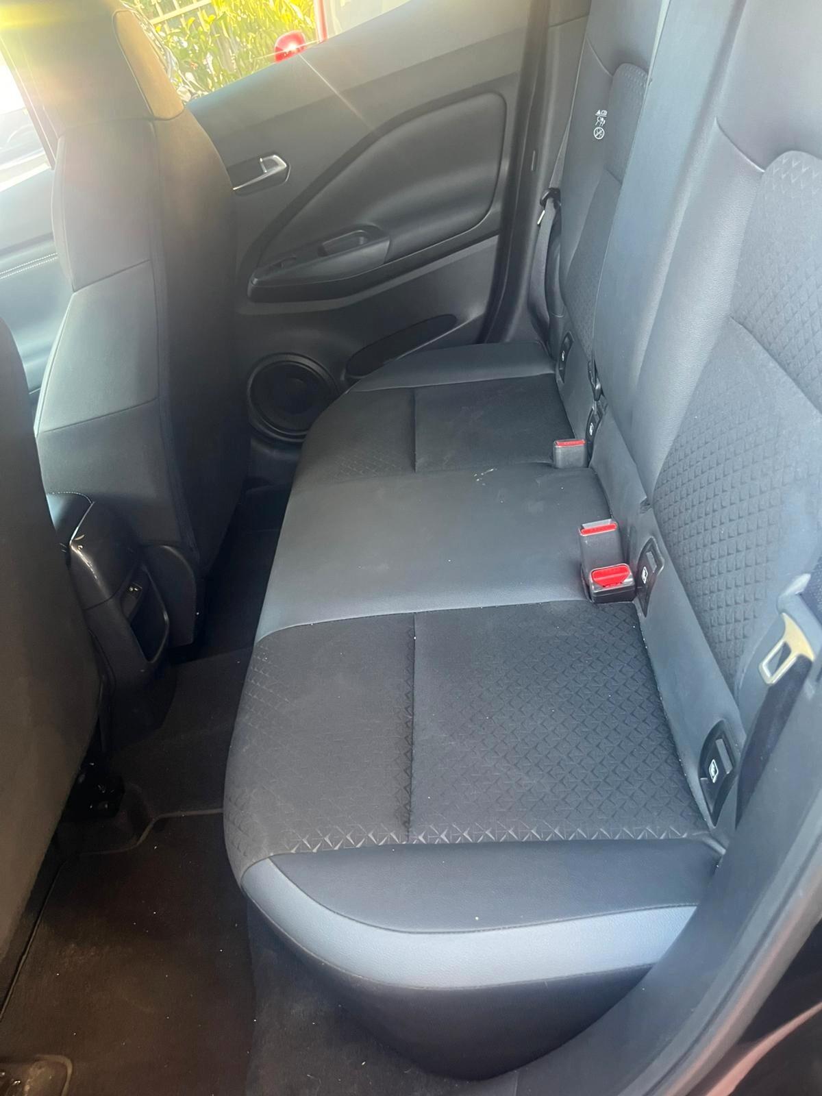 Nissan Juke 1.0 DIG-T 114 CV N-Connecta