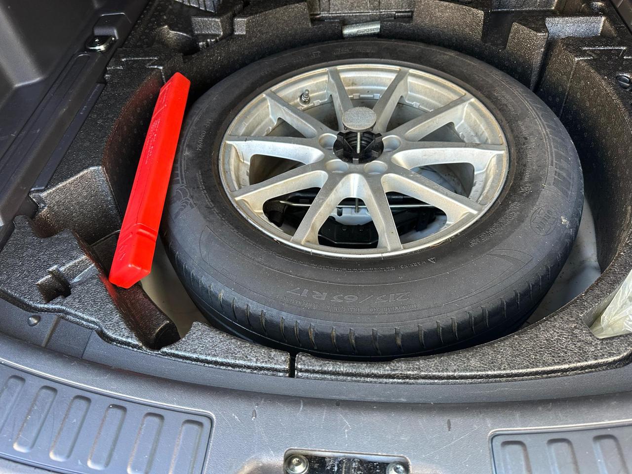 Land Rover Discovery Sport 2.0 td4 Pure awd 150cv