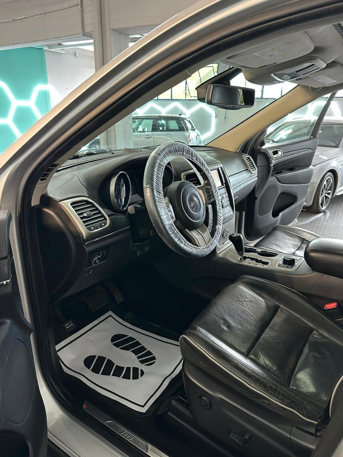 Jeep Grand Cherokee 3.0 CRD 241 CV Overland
