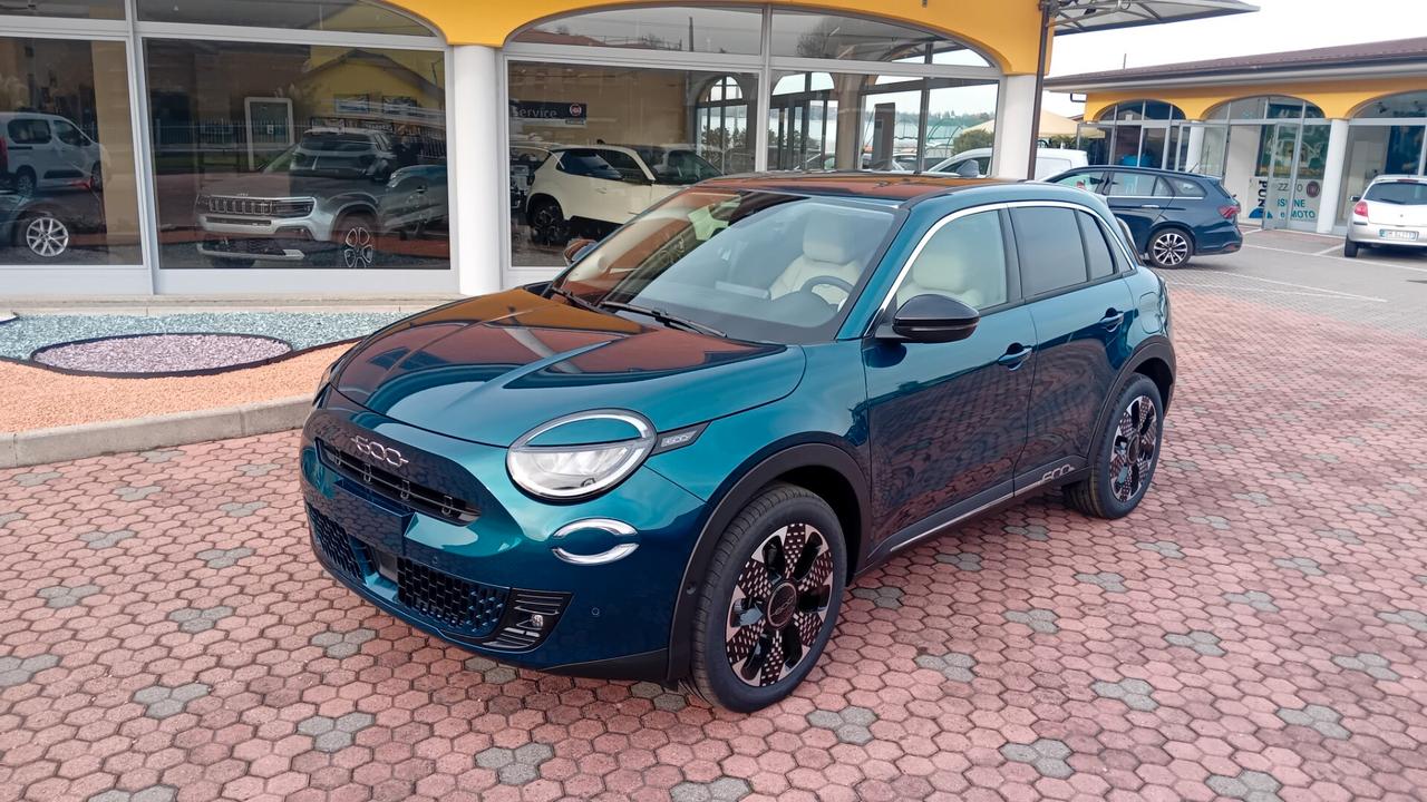 Fiat 600 1.2 Hybrid 145 CV DCT MHEV La Prima * SENZA VINCOLO DI FINANZIAMENTO*