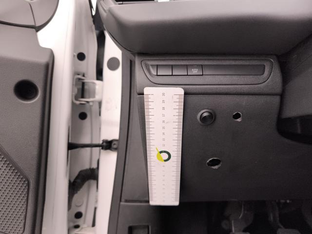 PEUGEOT 208 1.2 puretech Active s&s 82cv 5p neopatentati