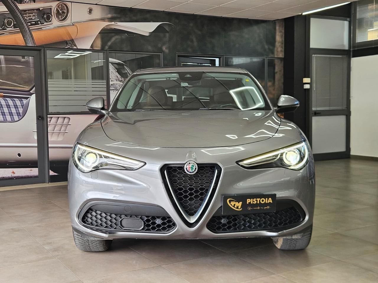 Alfa Romeo Stelvio 2.0 Turbo 200 CV AT8 Q4 Super