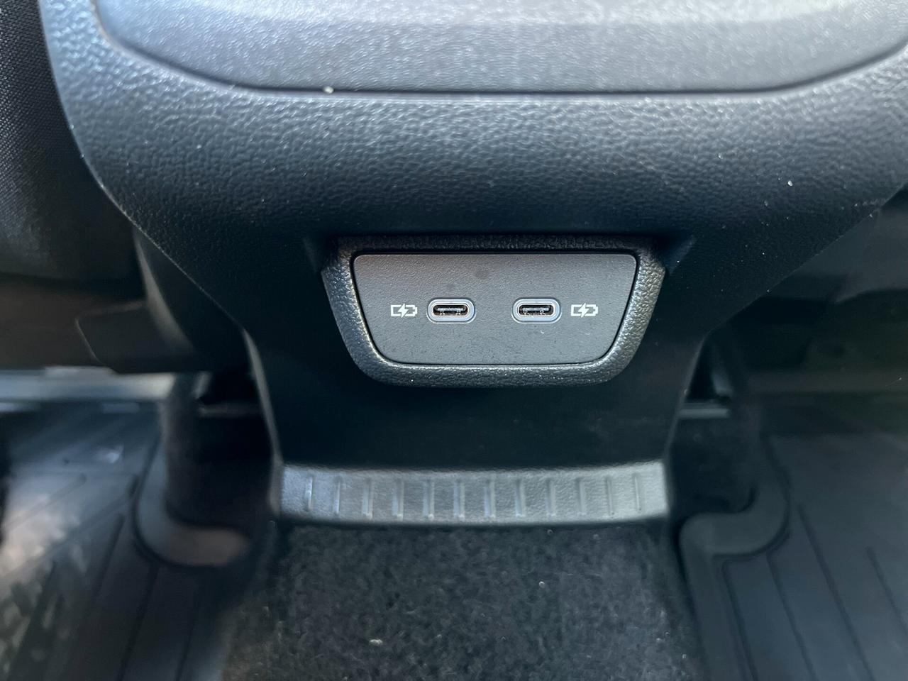 Volkswagen T-Cross 1.0 TSI 115 CV DSG R-Line