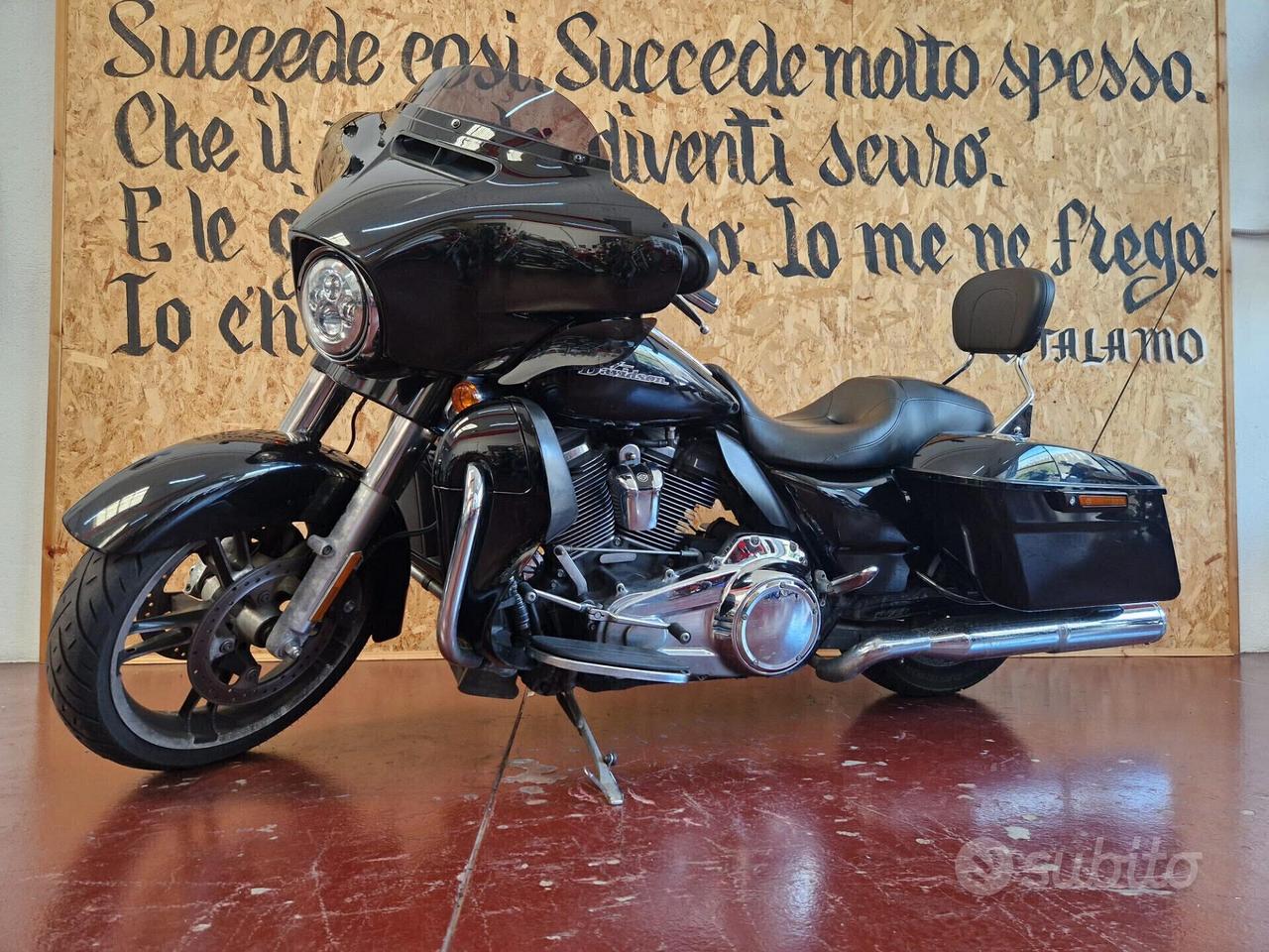 Harley-davidson FLHX Street Glide