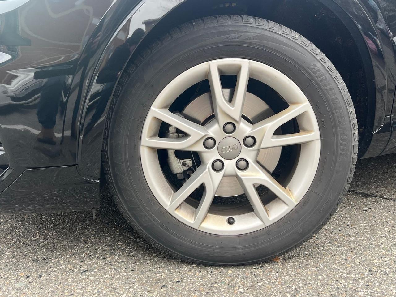 Audi Q3 S Line Edition 2.0 TDI #8832