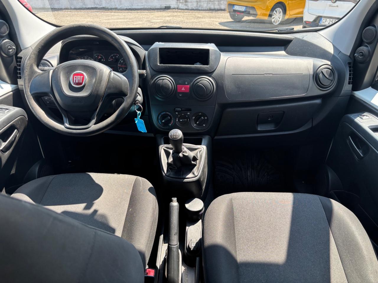 Fiat Qubo N1 con posti