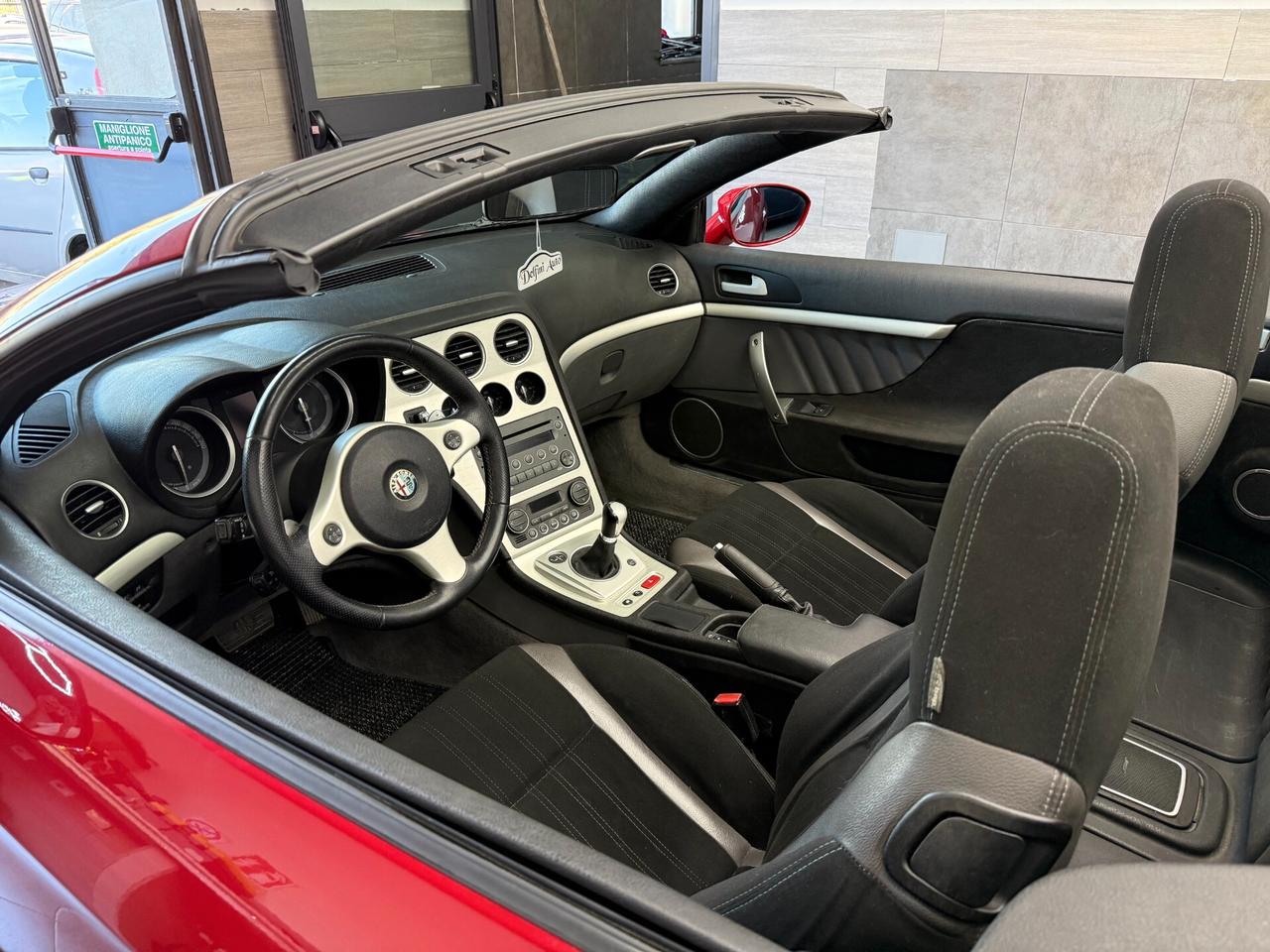 Alfa Romeo Spider 2.2 JTS Selespeed Exclusive