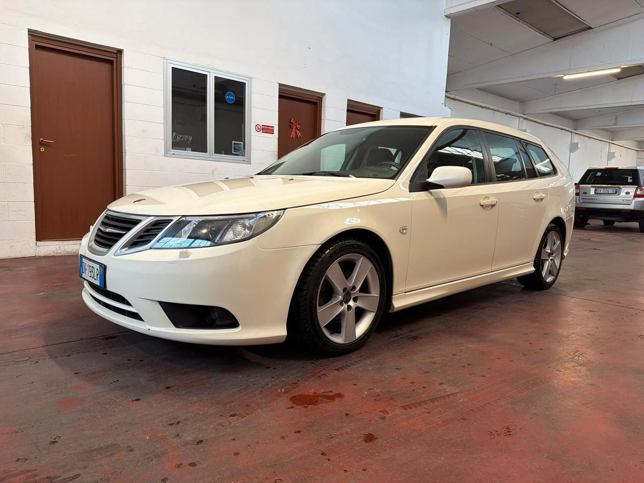 Saab 9-3 SportHatch 1.9 TiD 16V DPF Vector