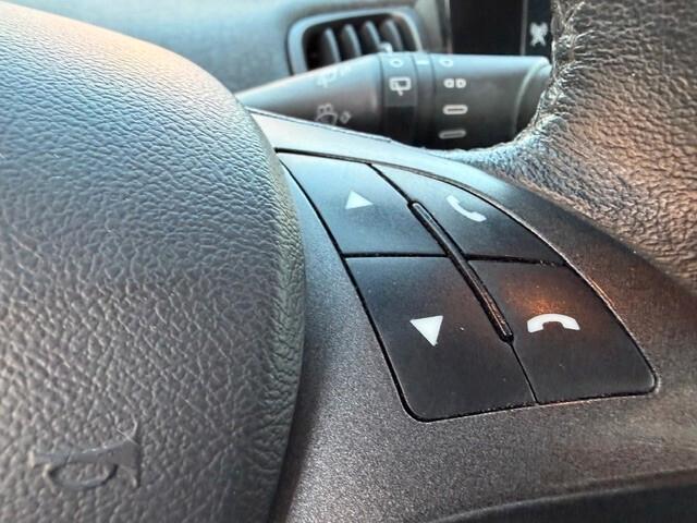 Lancia Ypsilon 1.0 FireFly 5 porte S&S Hybrid Gold