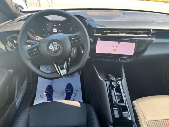 ALFA ROMEO Junior 1.2 136 CV Hybrid eDCT6 Speciale Km 0