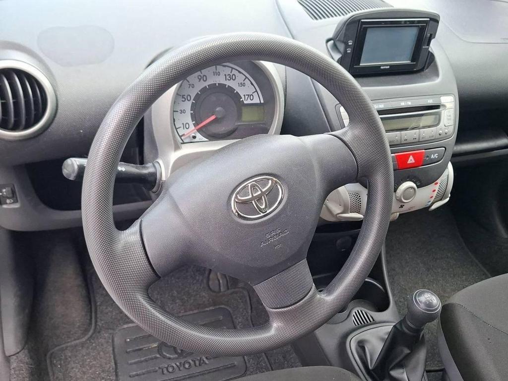 Toyota Aygo 5 Porte 1.0 VVT-i Active Connect