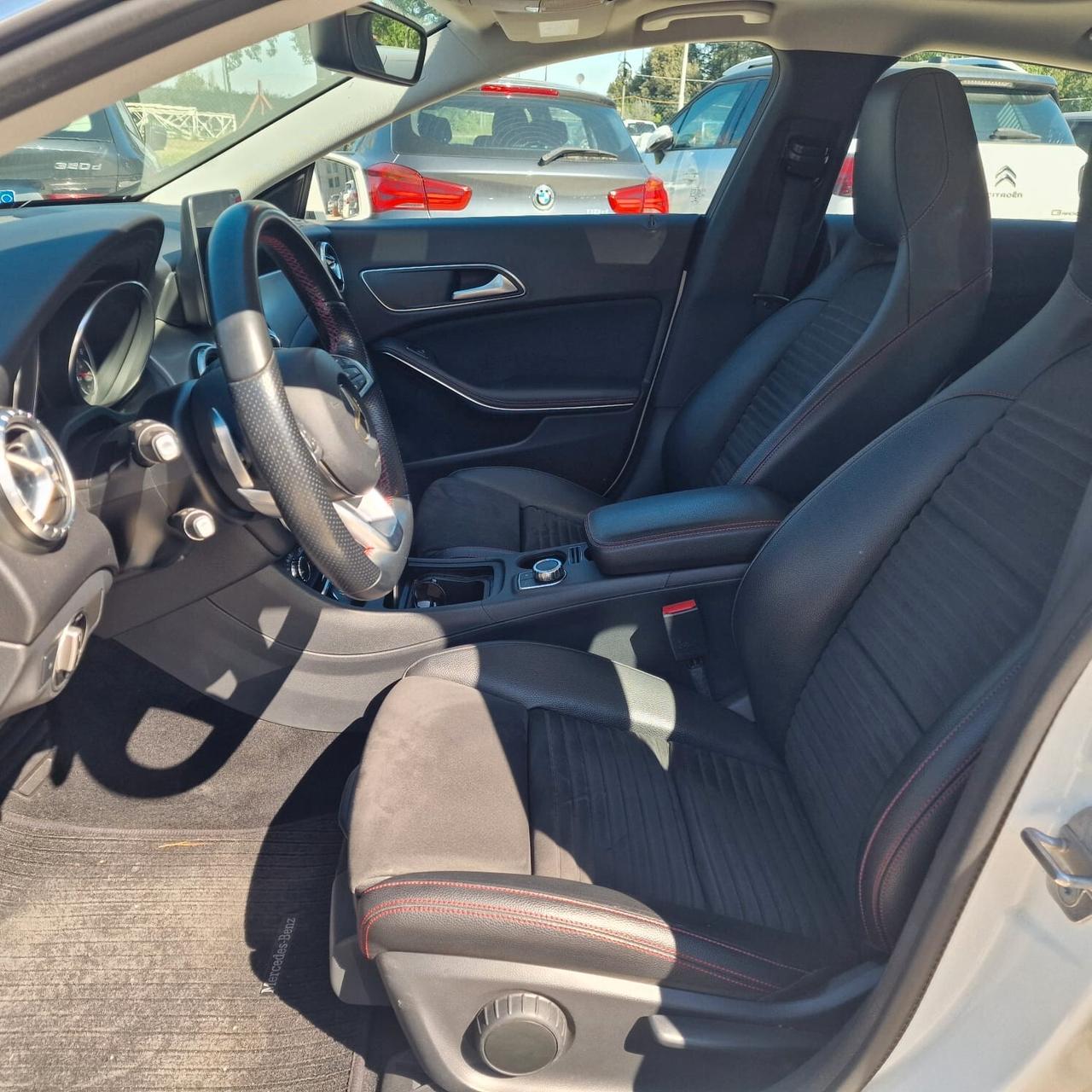 Mercedes-benz CLA 200 CLA 200 d S.W. Automatic Premium
