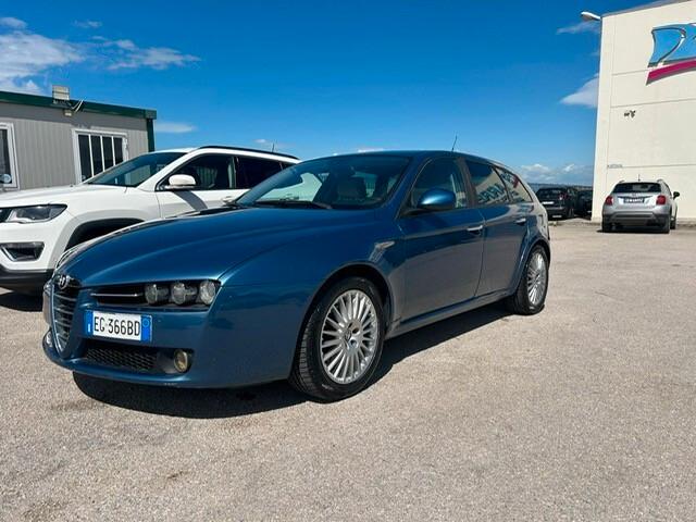 ALFA ROMEO 159 1.9 JTDm 16V Exclusive Q-Tronic