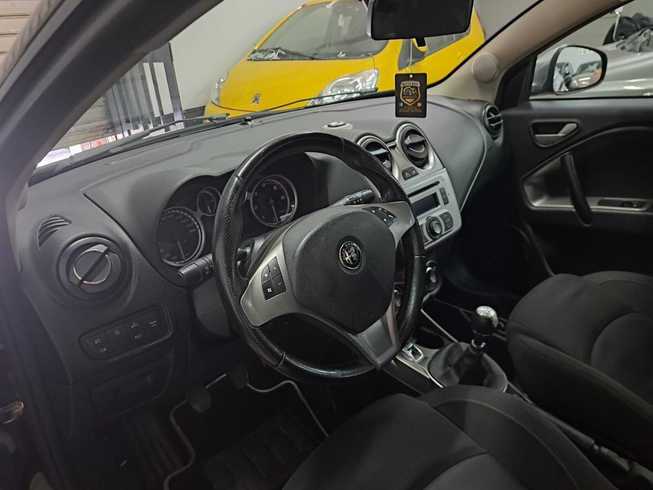 Alfa Romeo mito 1.3 jtdm uniconprop 2013