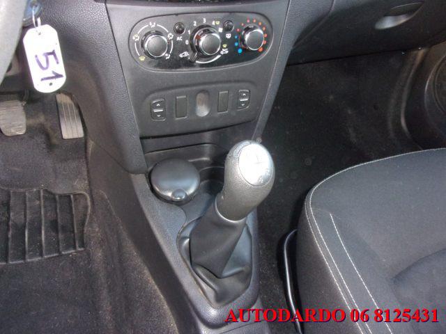 DACIA Sandero 1.5 dCi 75CV Embleme