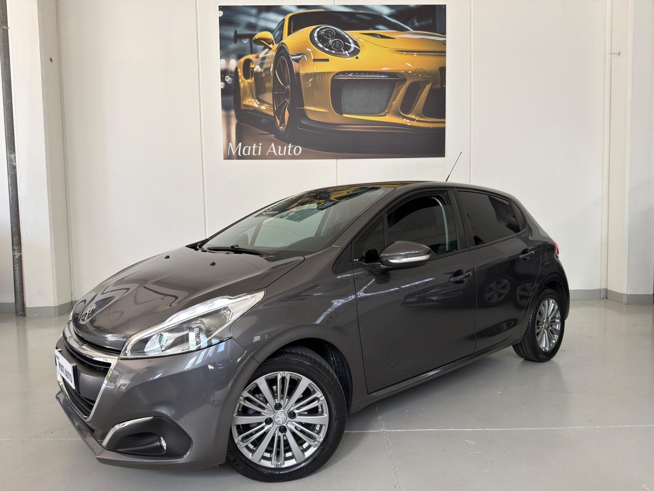 Peugeot 208 PureTech 82 5 porte Allure