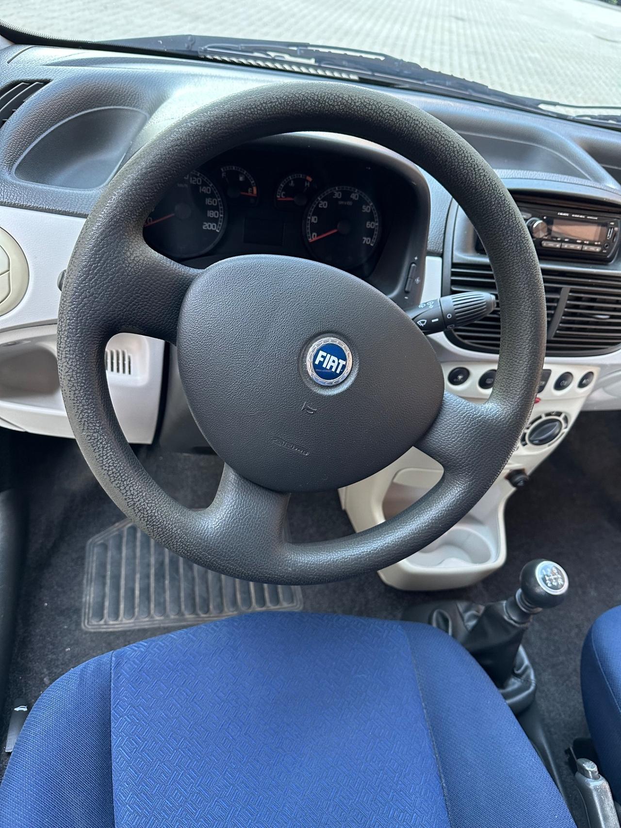 Fiat Punto 1.2i cat 5 porte ELX