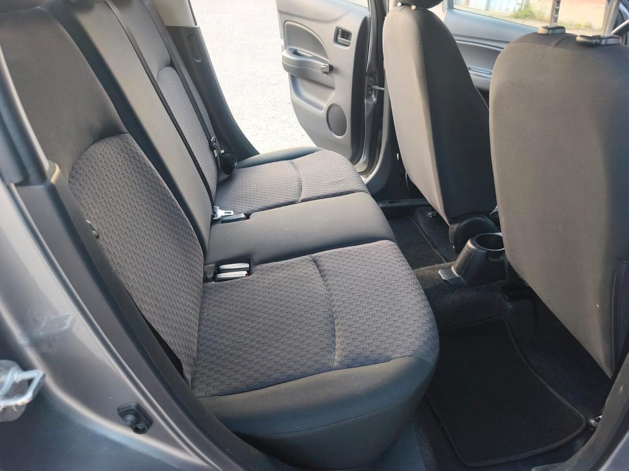 Mitsubishi Space Star 2016--1.0 Benzina Neopatentati