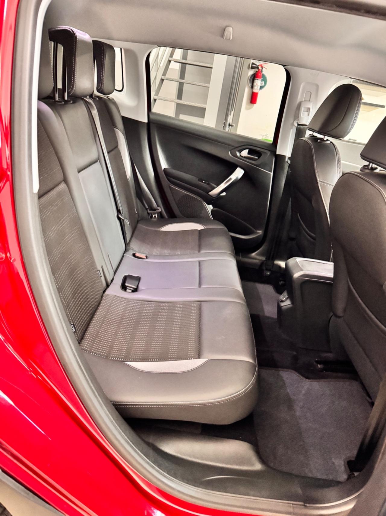 Peugeot 2008 1.6 HDi 100 Cv 65.000 KM - 2018