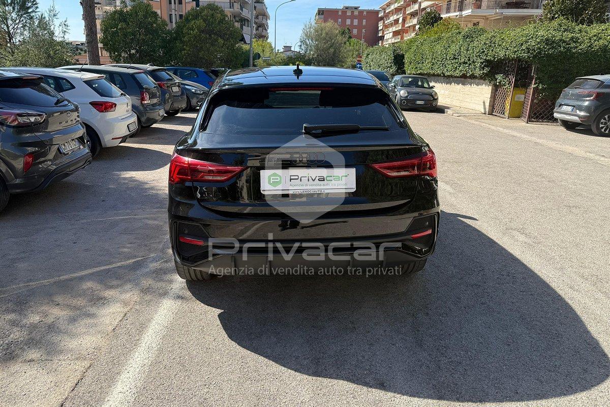 AUDI Q3 SPB 35 TDI S tronic Identity Black
