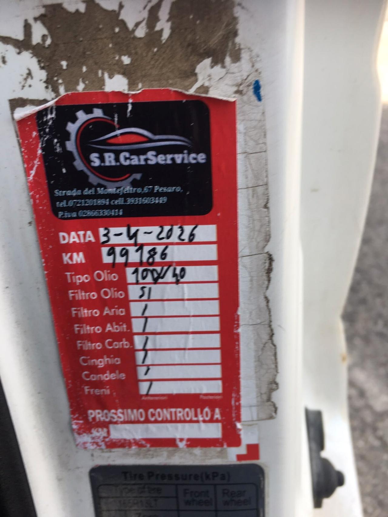 GIOTTI VITTORIA FURGONE CASSONE 4X4 benz.1.3 TRILATERALE km 102.052 certificati