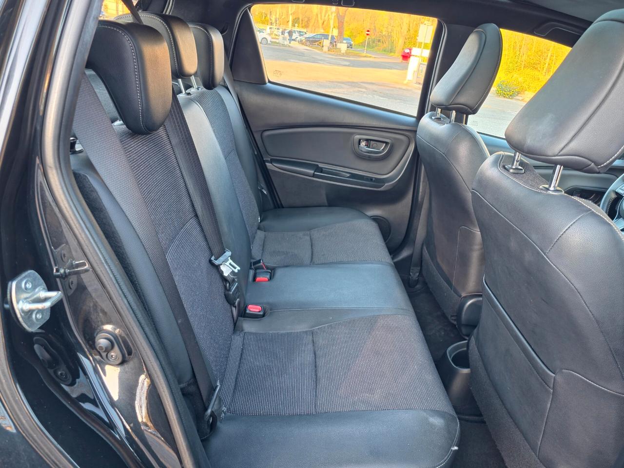 Toyota Yaris 1.5 Hybrid 5 porte 2018-E6 Automatico NEO