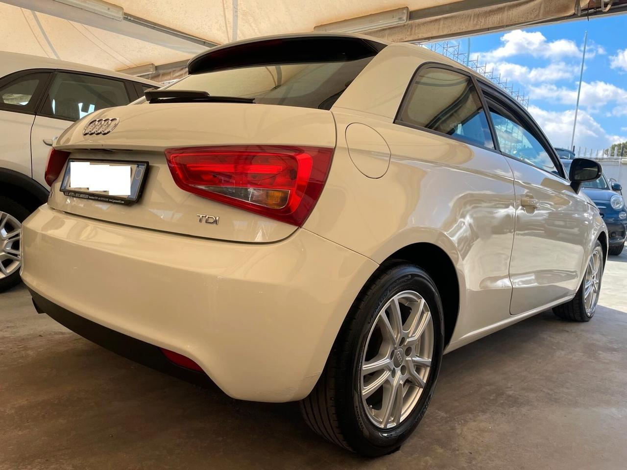 AUDI A1 1,6 DIESEL
