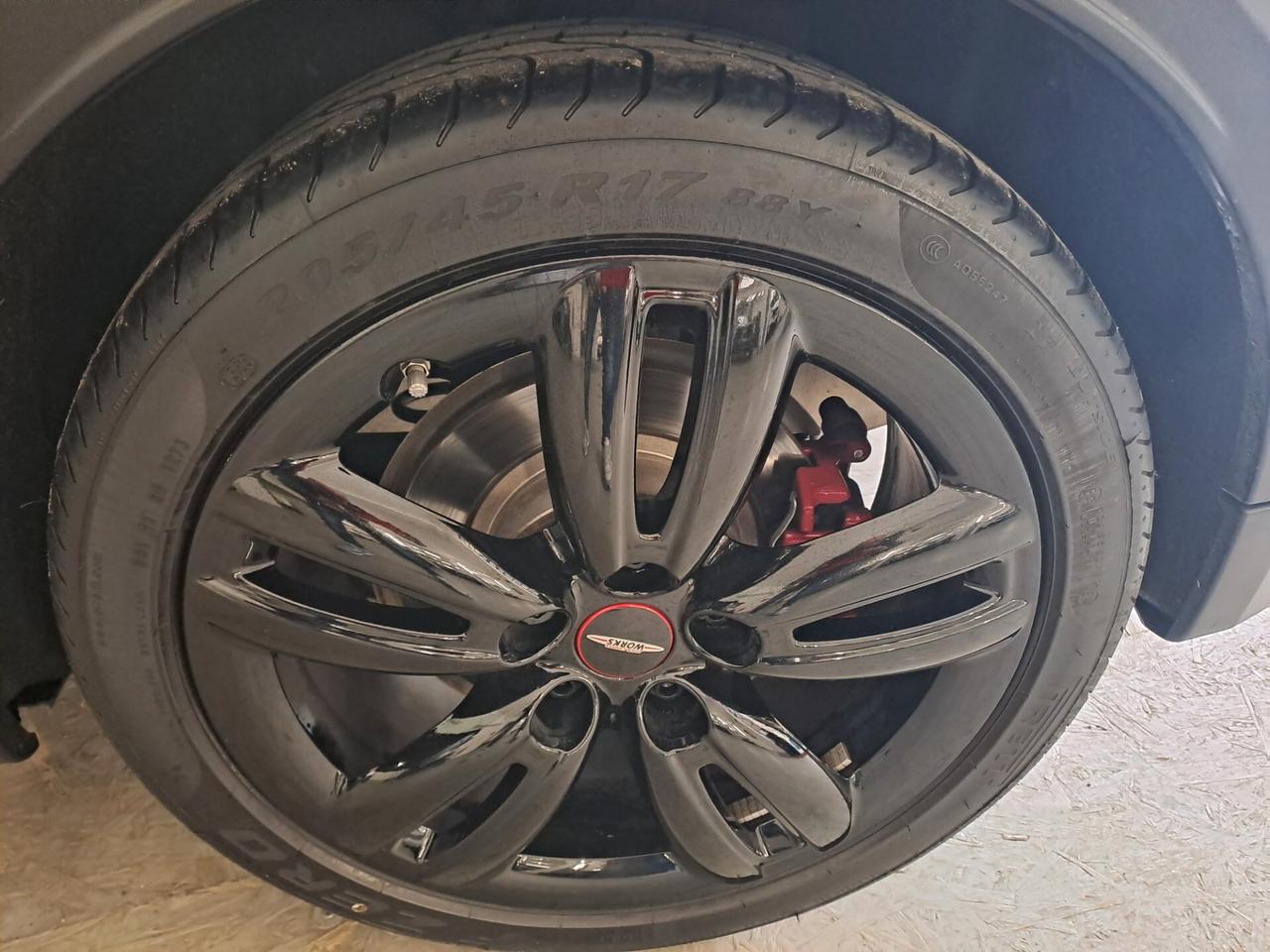 Mini John Cooper Works Coupe JOHN COOPER WORKS
