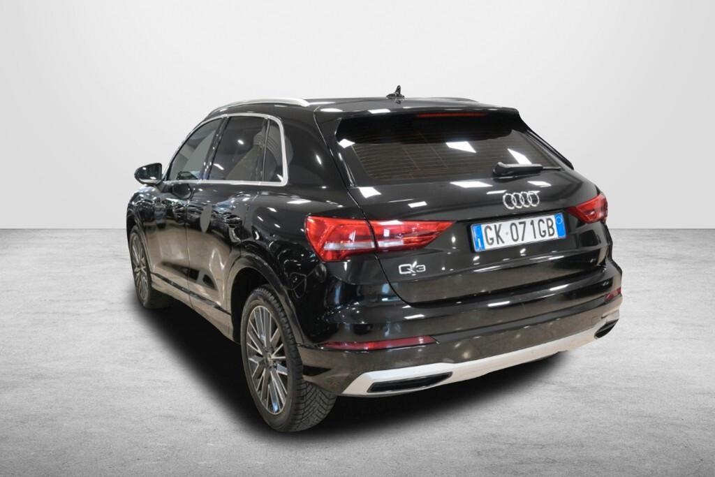 AUDI Q3 35 TDI 150CV 6M. BUSINESS ADVANCED ( FARI LED - VIRTUAL COCKPIT - ADAPTIVE CRUISE - NAVI - MIRROR - PDC - CERCHI 19 )