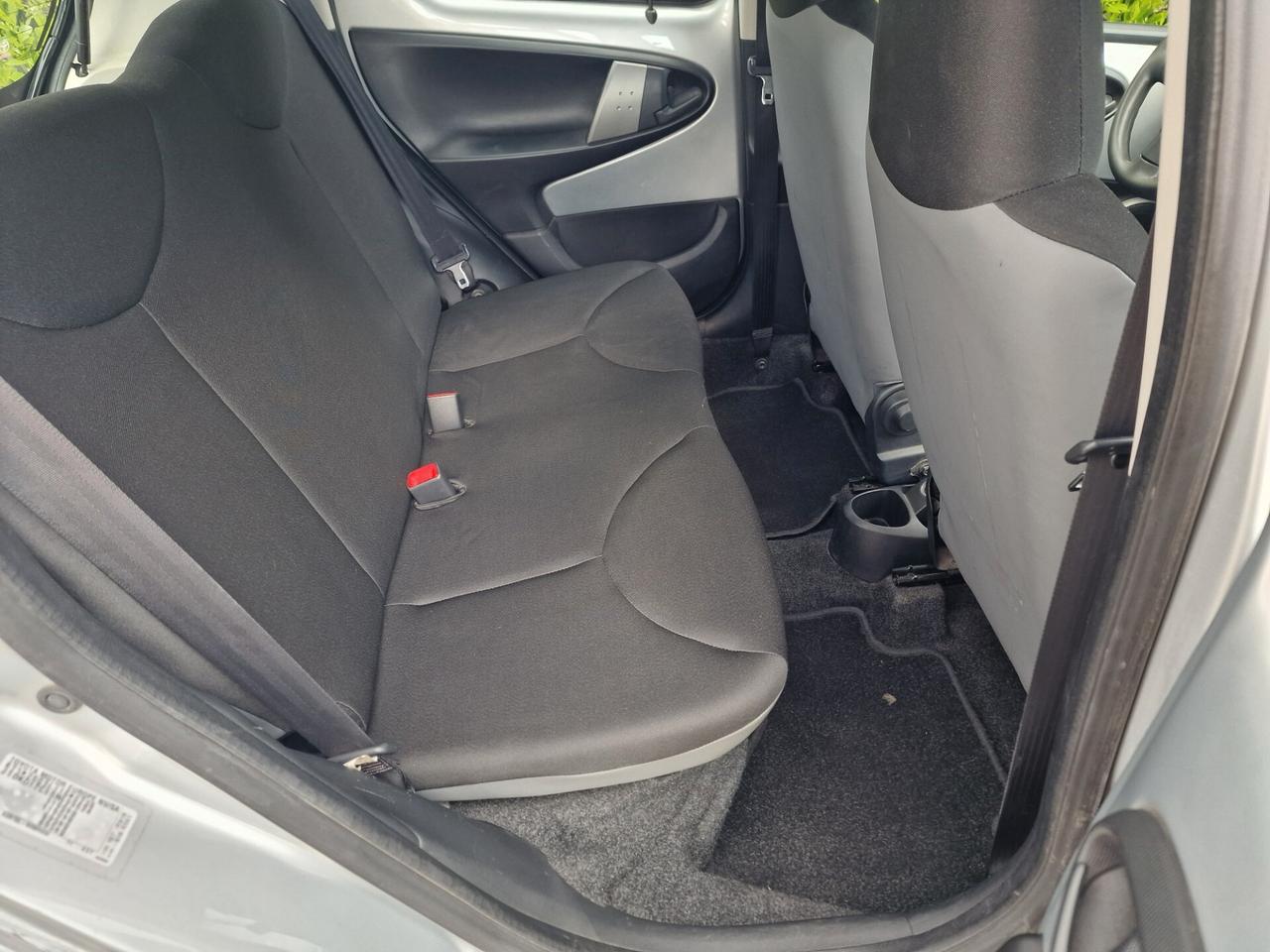 Toyota Aygo 1.0 69cv 5p 77000km