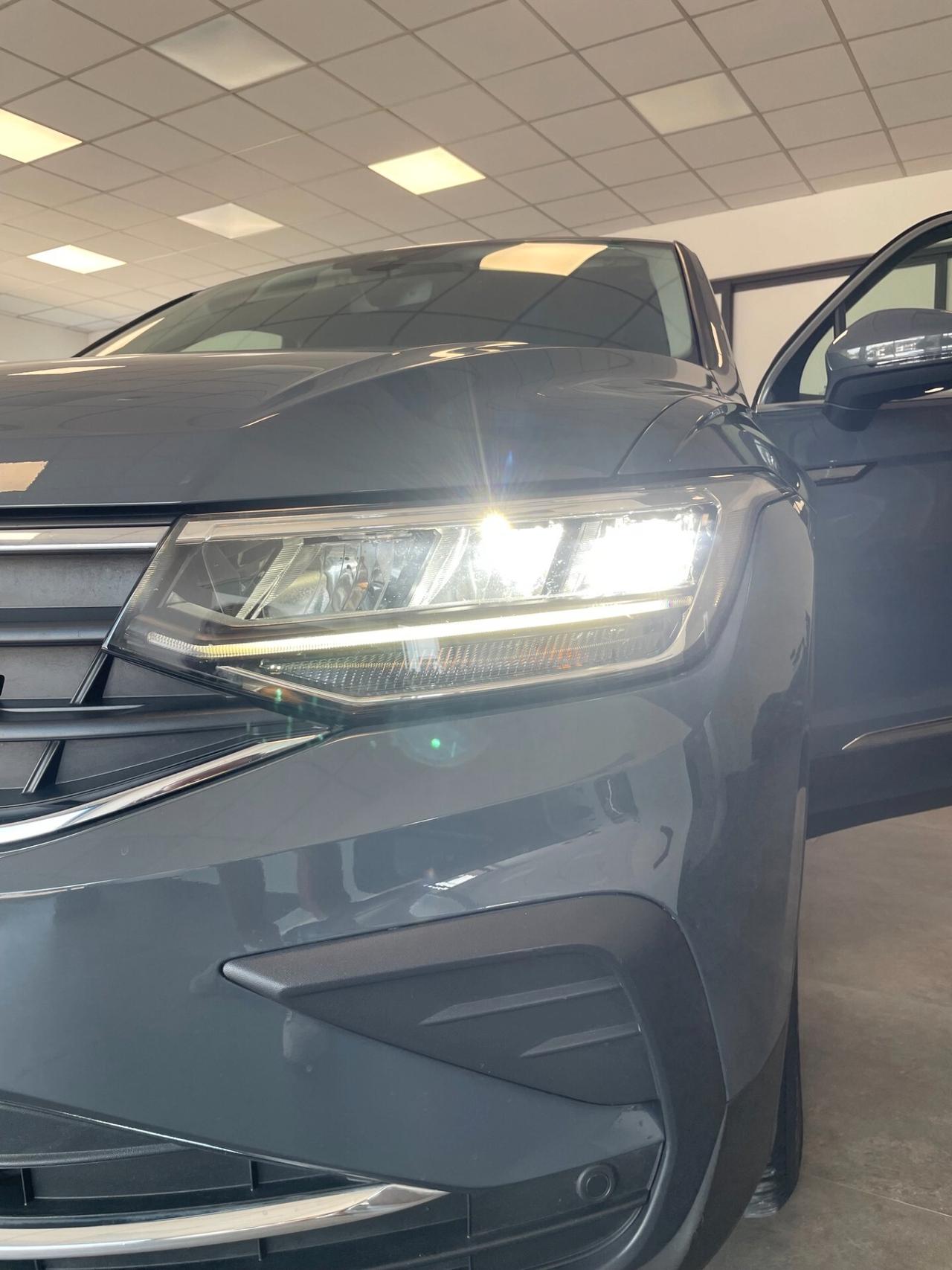 Volkswagen Tiguan 2.0 TDI 150 CV SCR DSG Life