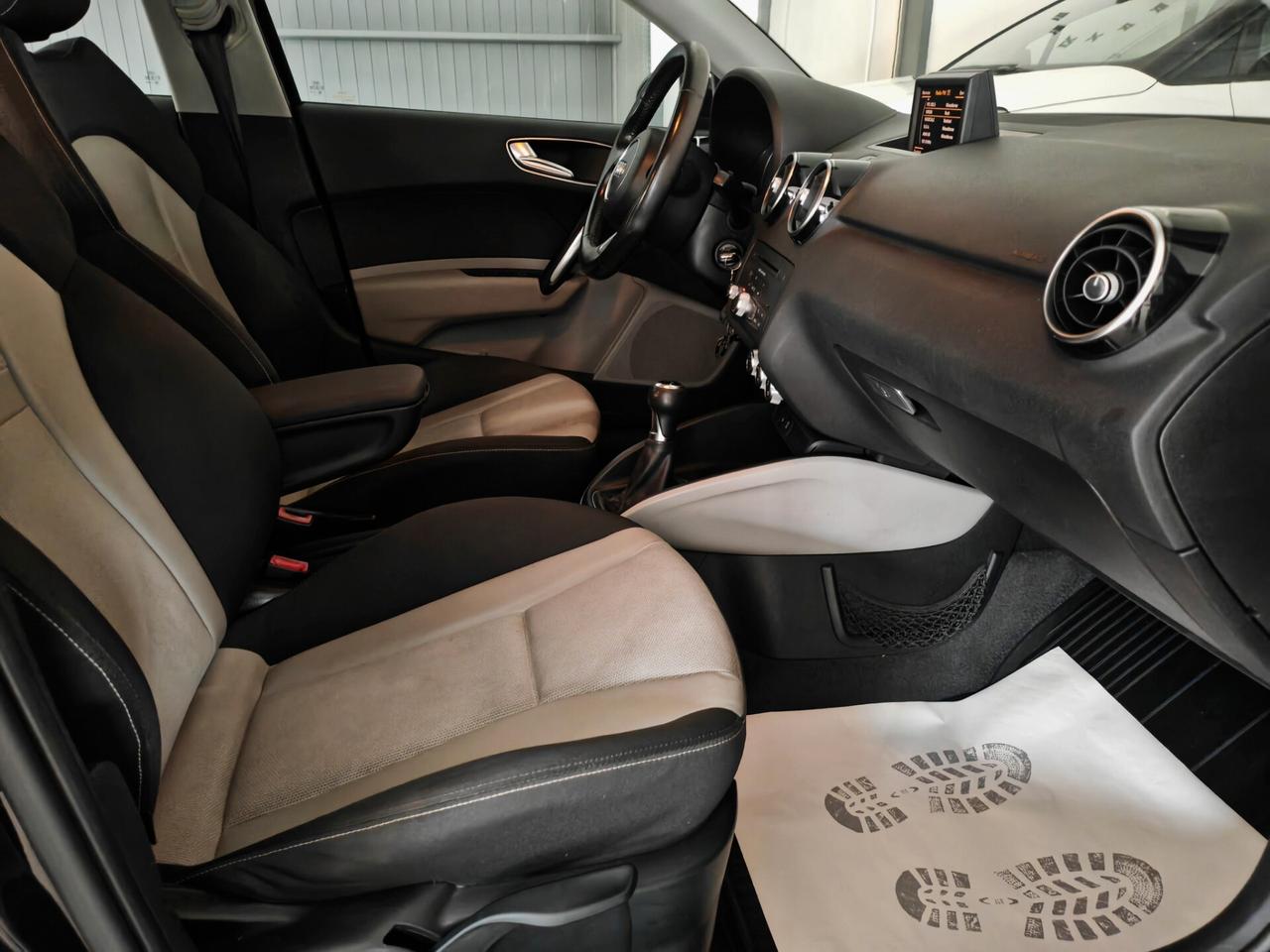 Audi A1 SPB 1.6 TDI 105CV FULL OPTIONAL