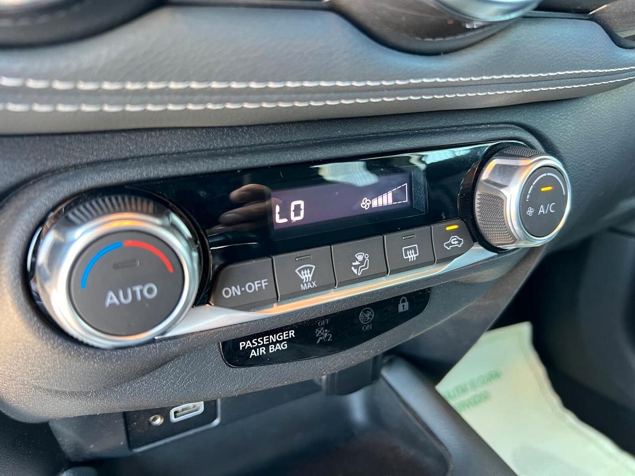 Nissan Juke 1.0 DIG-T 114 CV N-Connecta