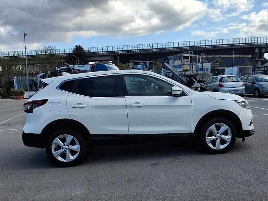 Nissan Qashqai 1.6 dCi 2WD XTronic Tekna (96 kw)