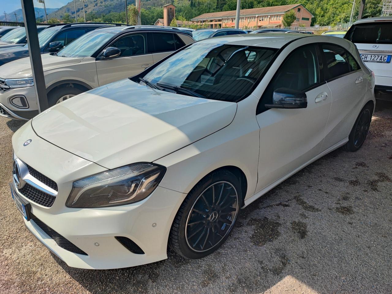 Mercedes-benz A 200 d Automatic Premium