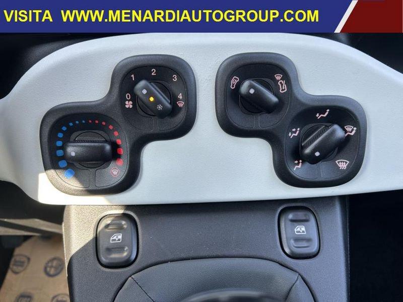 FIAT Panda Pandina Cross 1.0 65cv Hybrid VETRI SCURI + SENS. PARKING