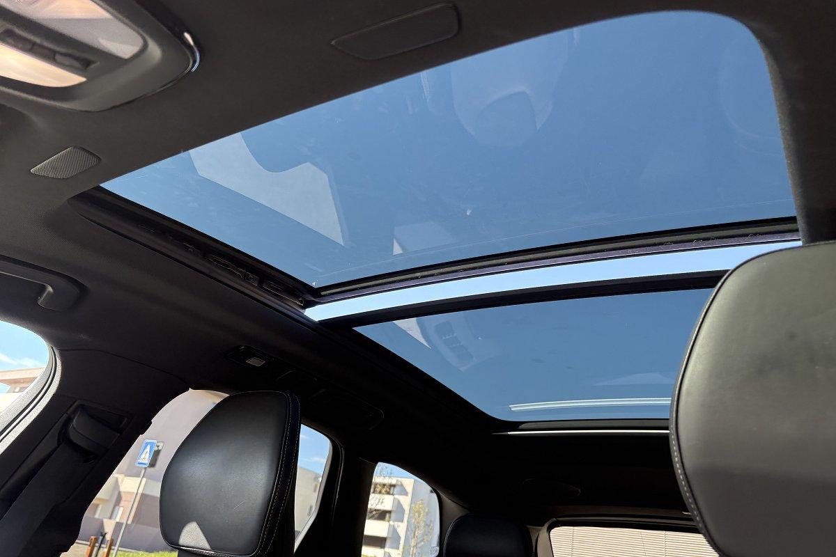 VOLVO XC60 B4 (d) AWD automatico Plus Dark N1