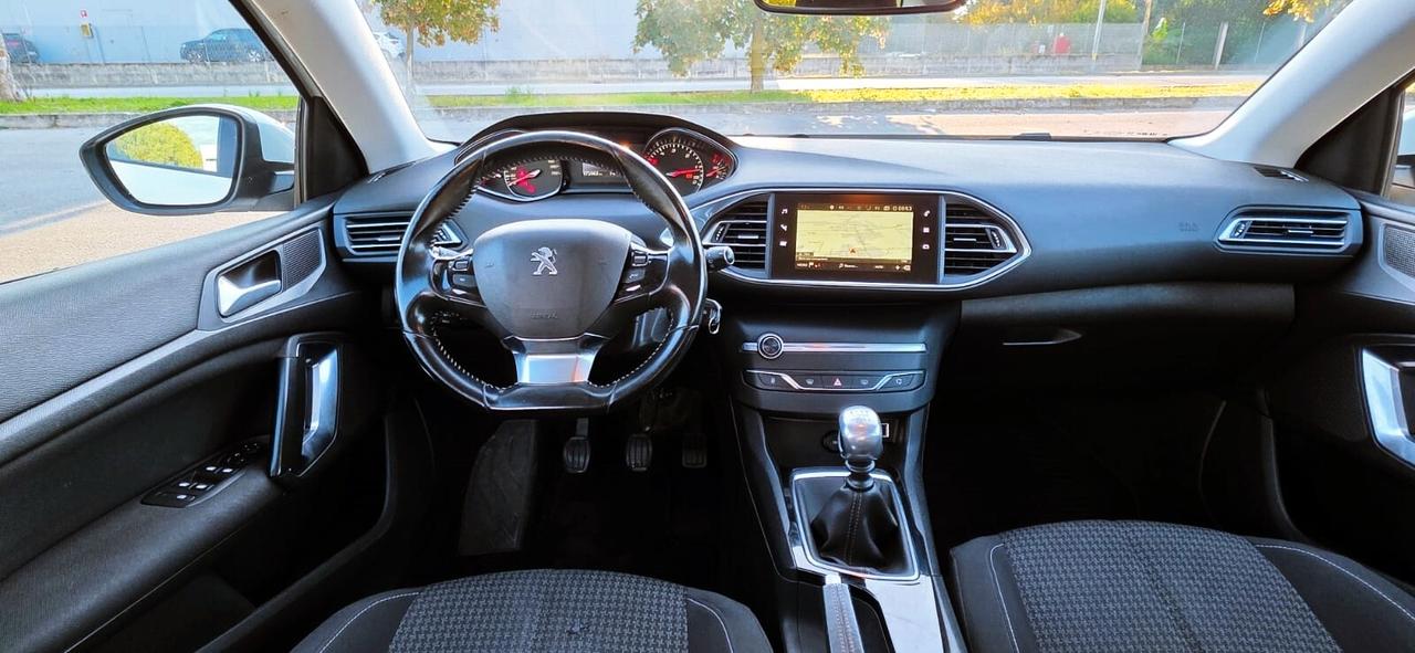Peugeot 308 BlueHDi 120 S&S SW Business