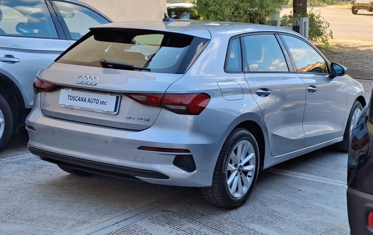 Audi A3 30 TFSI S tronic Business Advanced full optional
