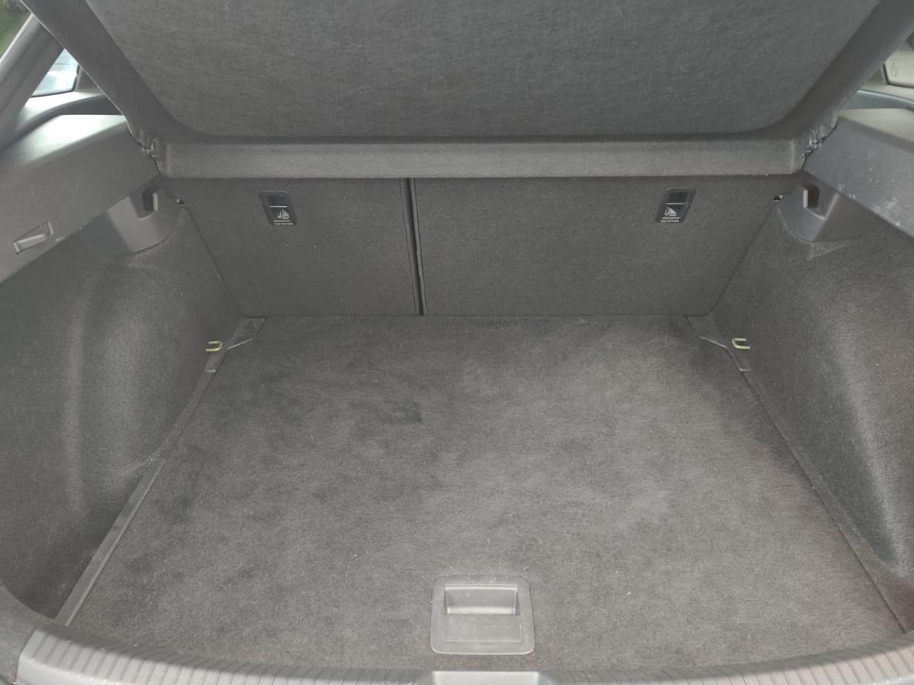 VOLKSWAGEN Taigo 1.5 tsi R-Line 150cv dsg