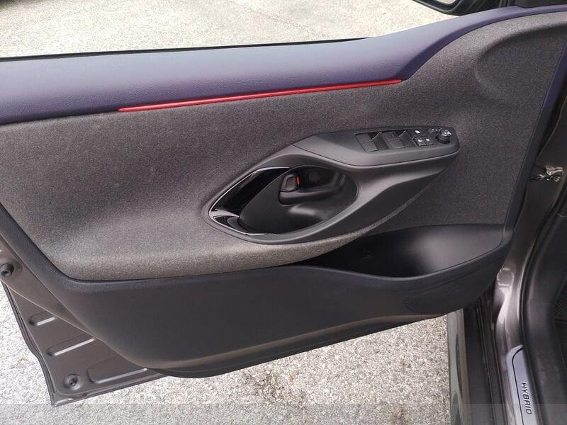 Toyota Yaris IV 2020 1.5h Energy
