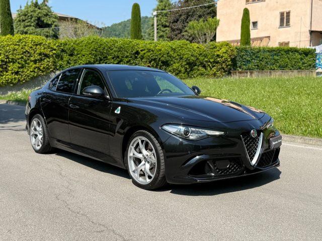 ALFA ROMEO Giulia 2.9 V6 Bi-Turbo AT8 Quadrifoglio