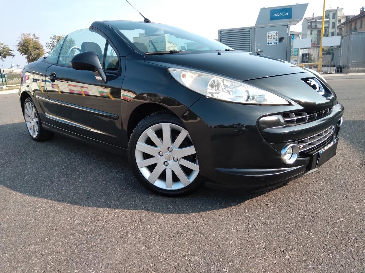 Peugeot 207 1.6 HDi 110CV CC Roland Garros anche per neopatentati