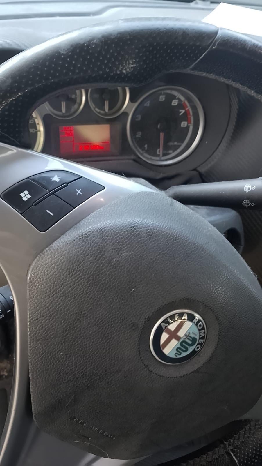 Alfa Romeo MiTo 1.4 105 CV M.air S&S Distinctive