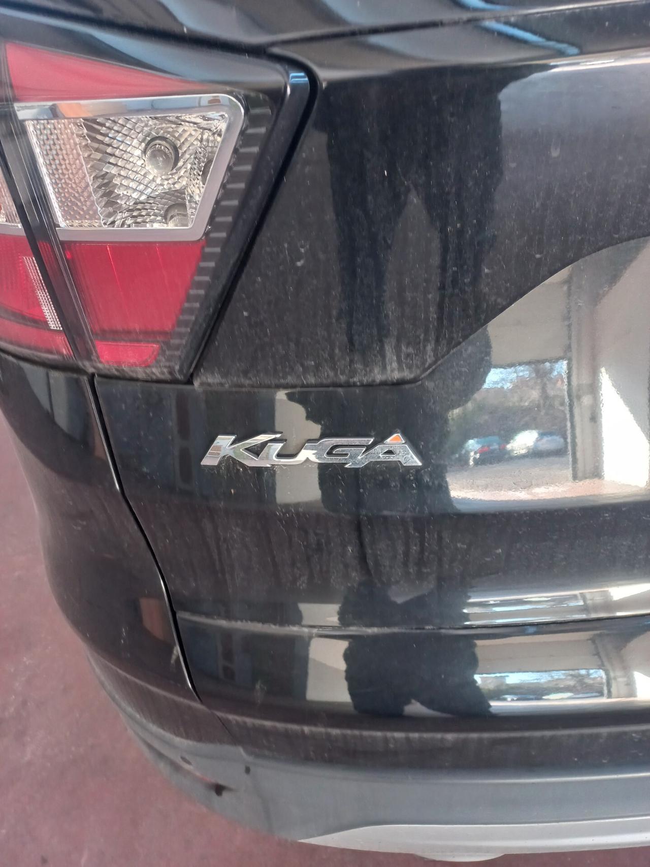 Ford Kuga 1.5 TDCI 120 CV S&S 2WD ST-Line