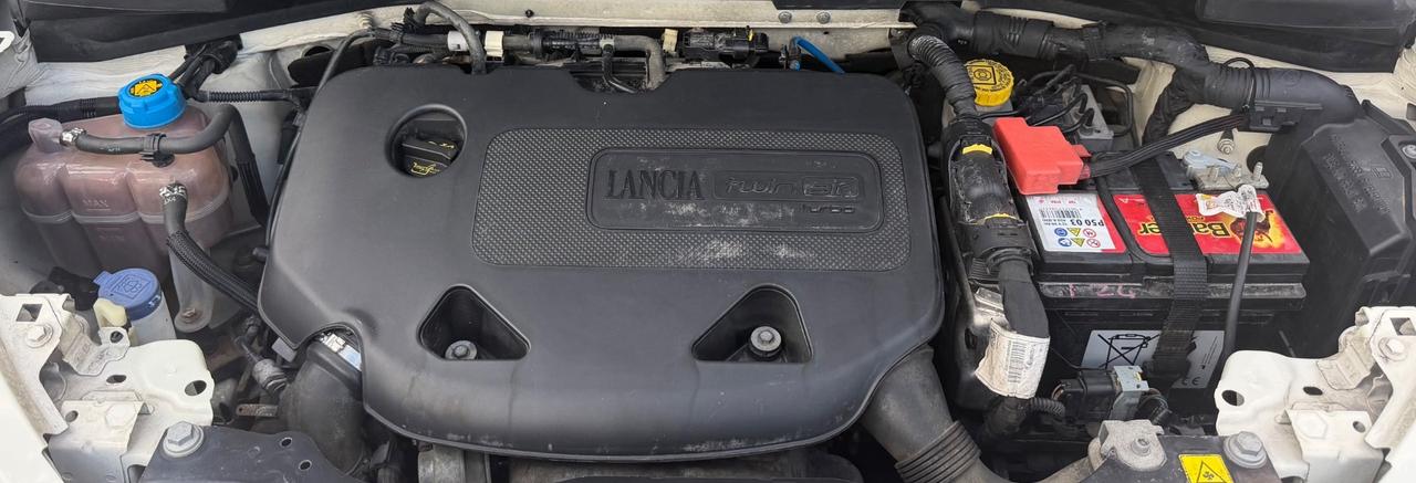 Lancia Ypsilon 0.9 Natural Power 84 Cv